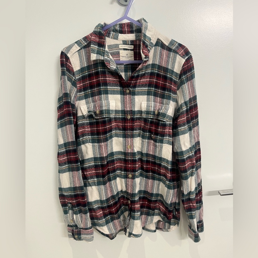 American Eagle women’s classic button up size large